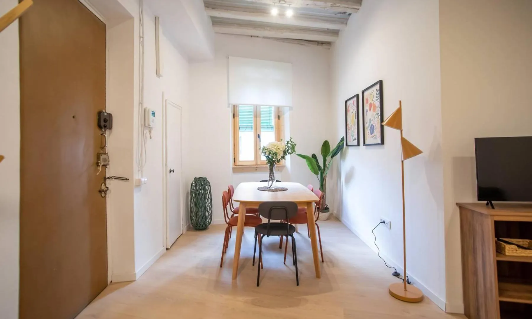 12Ara1093- New & Spacious 3Br Flat 바르셀로나